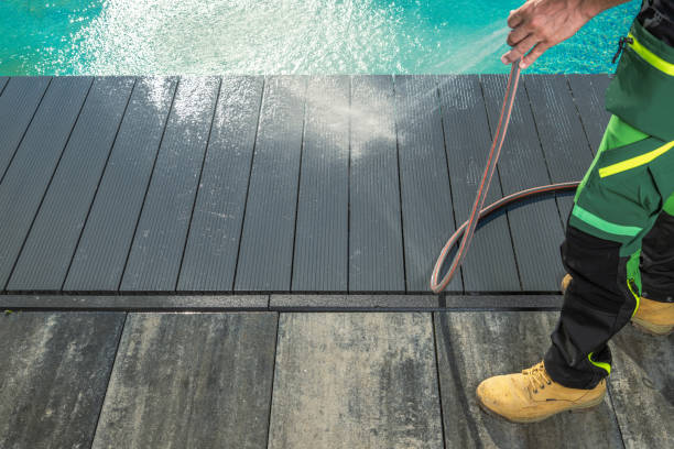 Best Deck Pressure Washing  in Hutto, TX